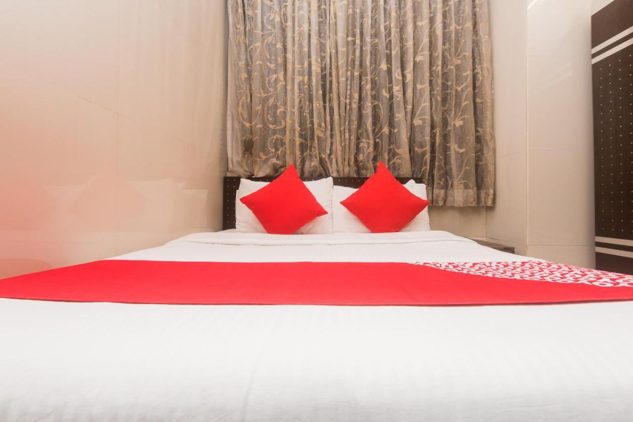 مومباي Hotel Oliver, Colaba المظهر الخارجي الصورة