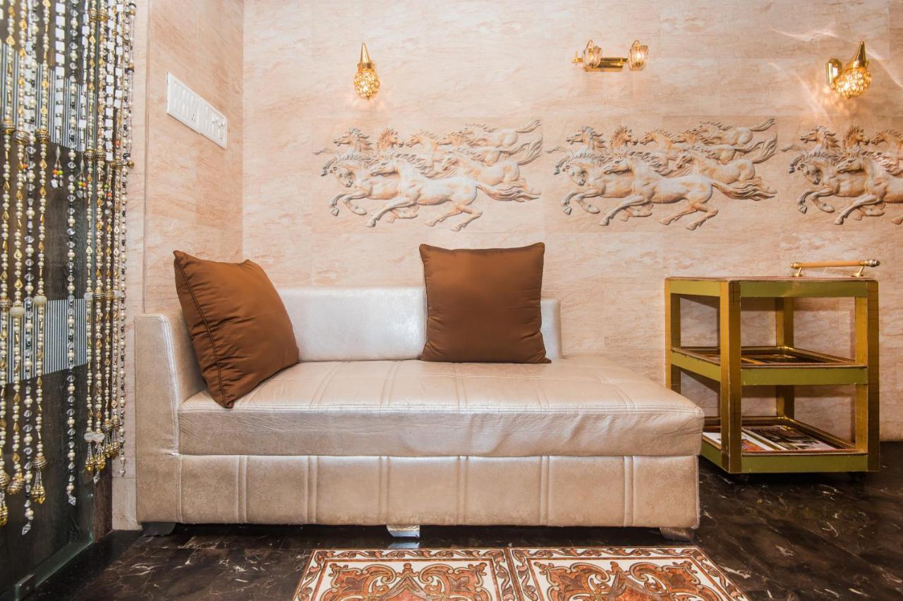 مومباي Hotel Oliver, Colaba المظهر الخارجي الصورة