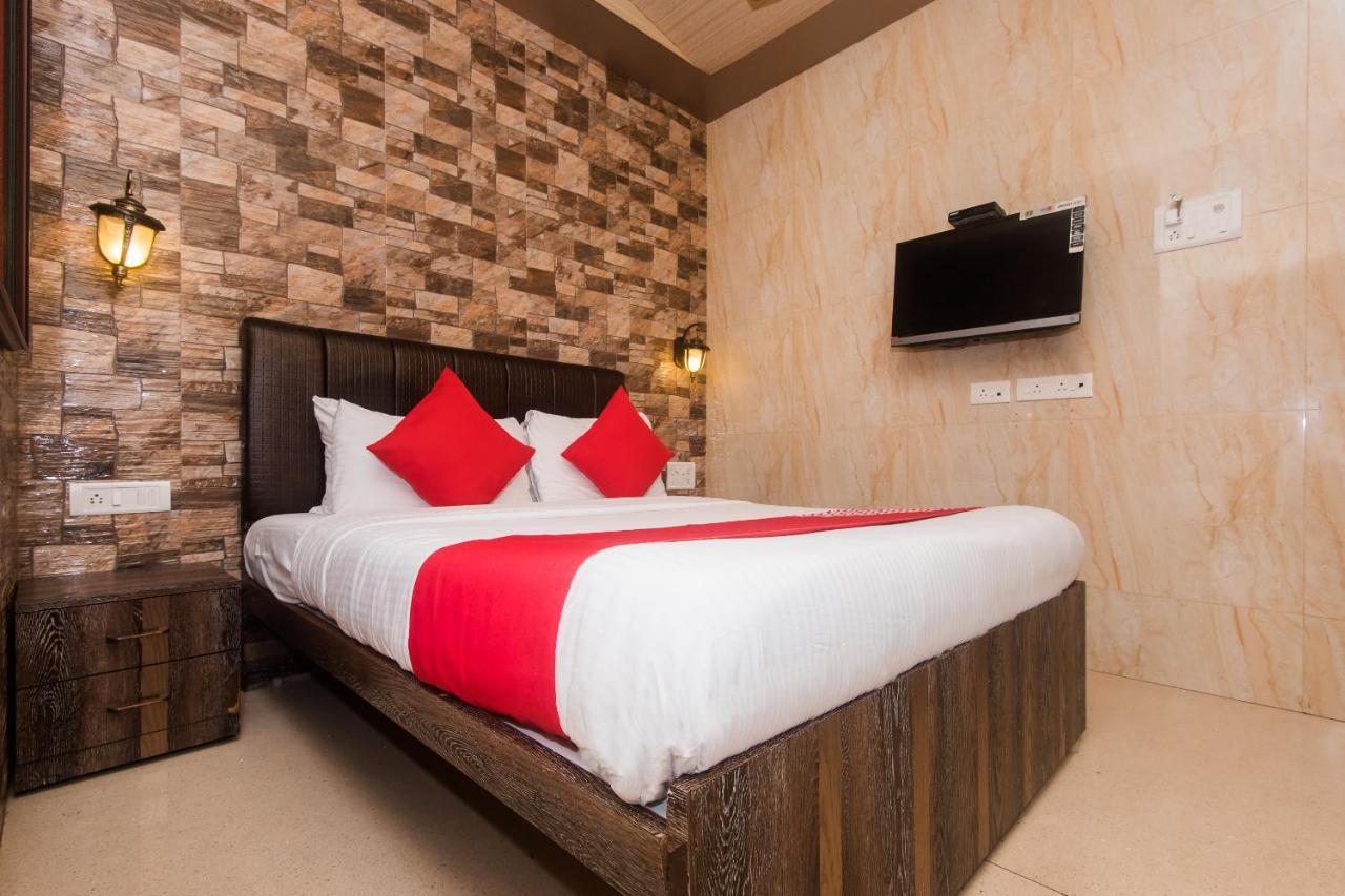 مومباي Hotel Oliver, Colaba المظهر الخارجي الصورة